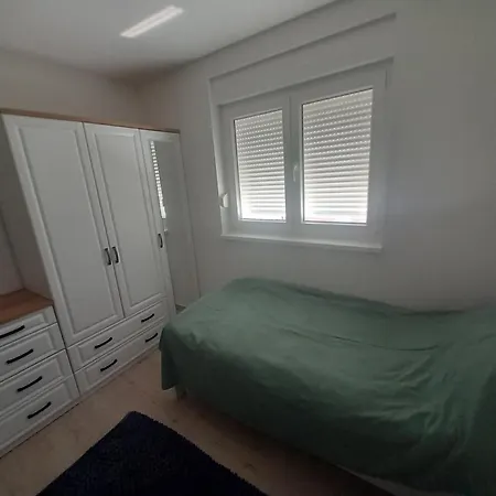 Dina Apartament
