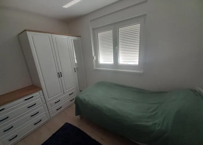 Dina Apartament